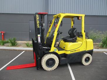 2.5 Tonne Forklift Hire