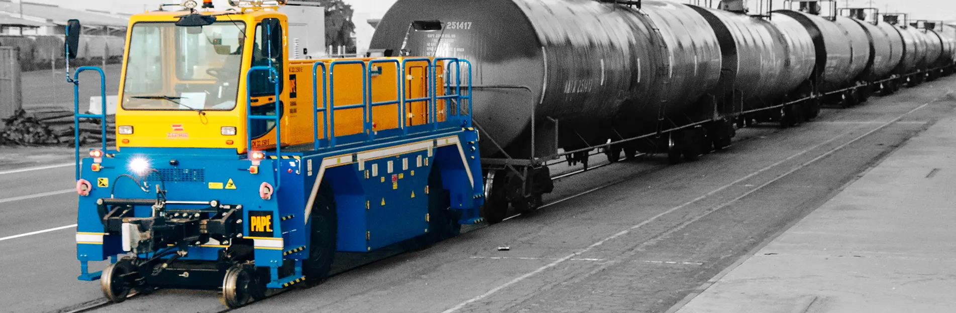 Zephir Railcar Movers | New Equipment | Adaptalift NZ